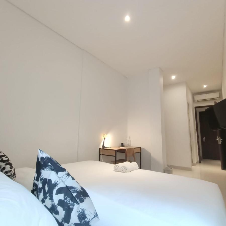 Tengah Tengah Giacarta Esterno foto